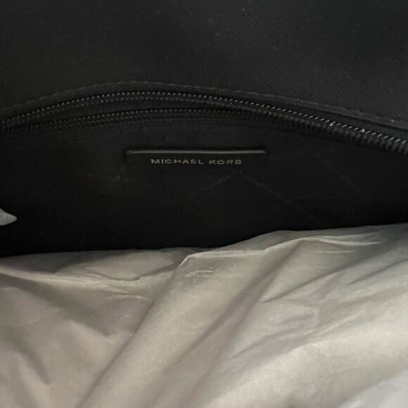 New with tags Michael Kors Jet Sest Travel Medium Double Pocket Tote black - Picture 3 of 9